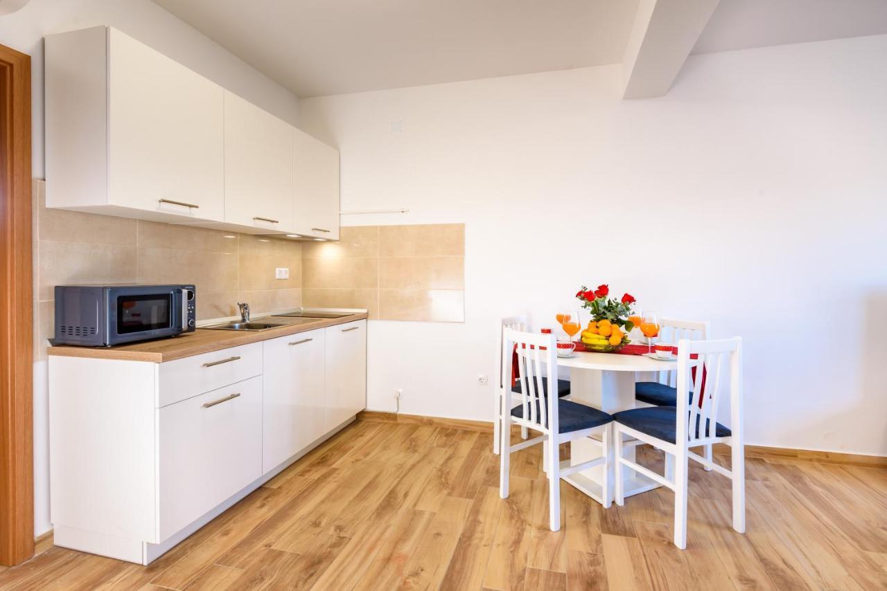 Apartman Ana, Metkovic Exterior photo
